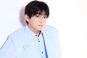 高橋文哉