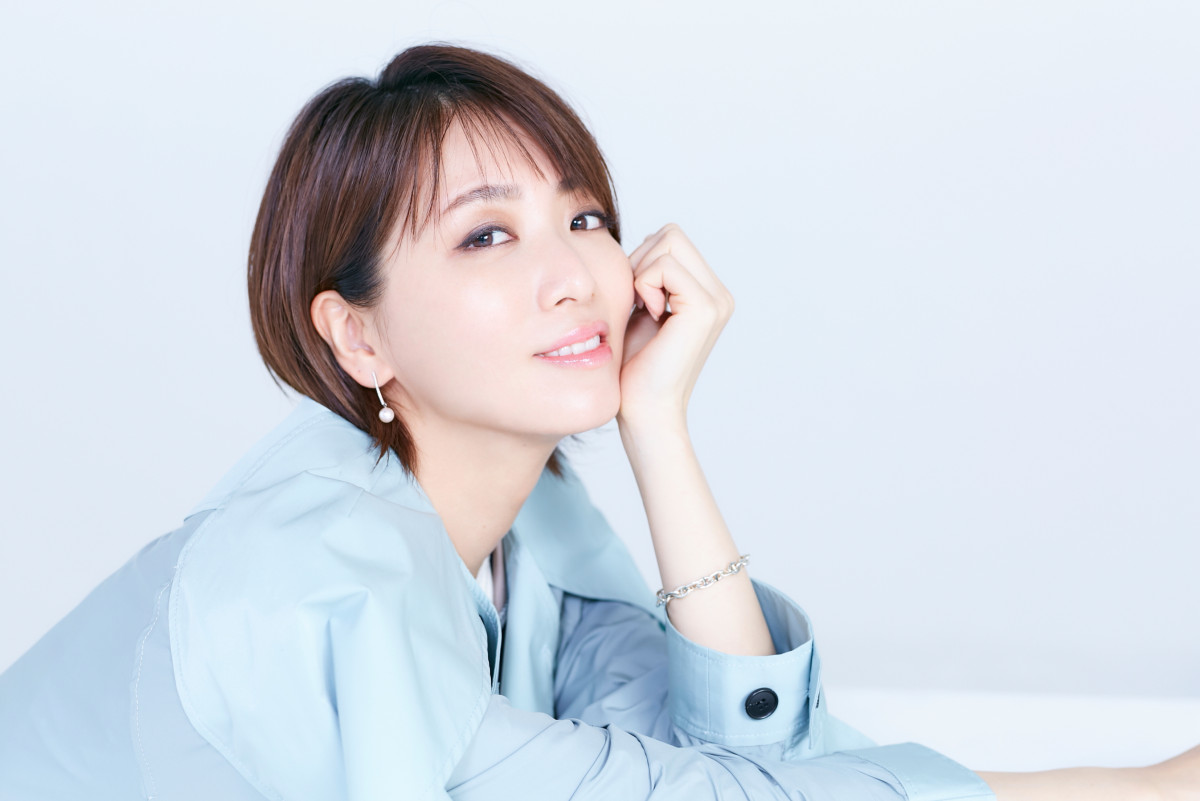 礼真琴、宝塚退団後初ミュージカルで“ベティーちゃん”に！「女子力も修行しつつ、男役で学んだことも無駄にしたくない」