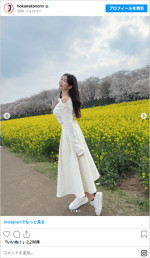 穂川果音、ワンショルダーのドレス姿がかわいい　※「穂川果音」Instagram