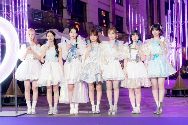 NTTドコモpresents“ナイトグラフィーイルミネーション by Galaxy with ME：I”点灯式に登壇したME：I