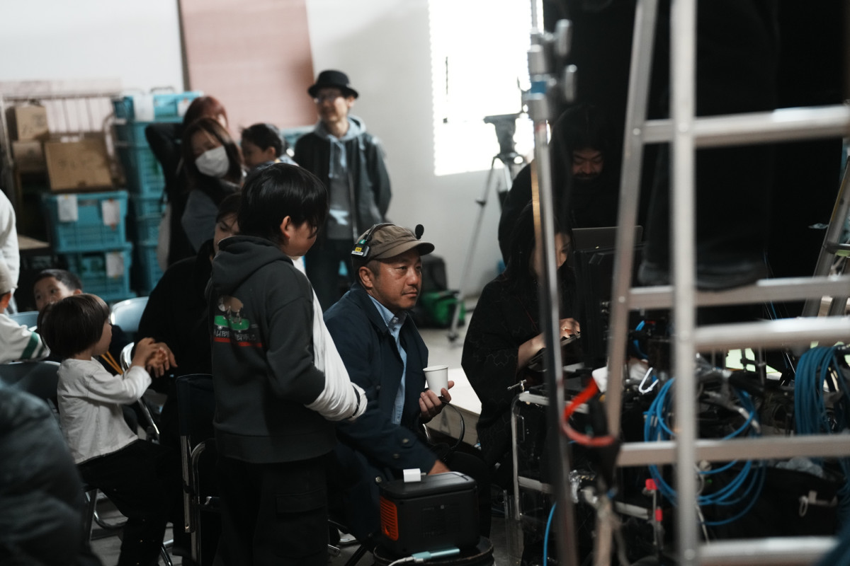 大泉洋×松田龍平『BYE BYE LOVE 探偵はBARにいる』ファミリーデイを開催　笑顔でファミリー達と交流