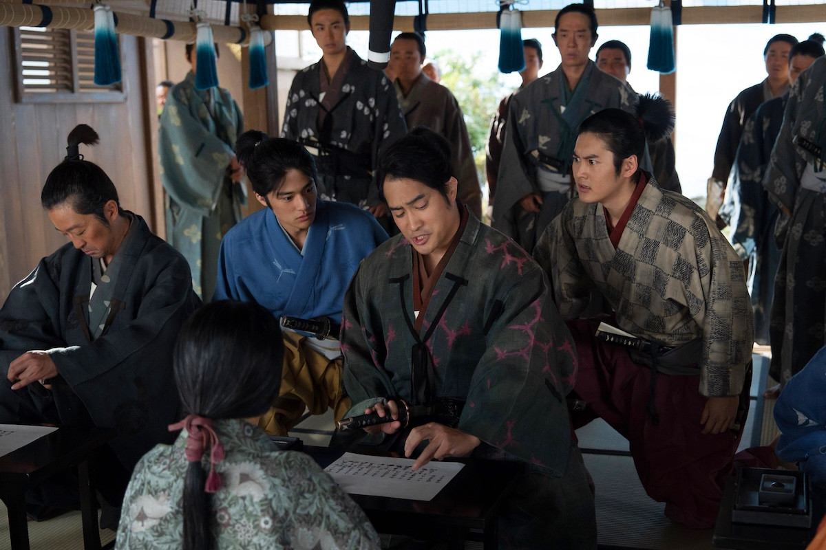 『豊臣兄弟！』“久秀”竹中直人、想定外の暴挙　ネット衝撃「戦国ボンバーマン…」「笑いながら爆ぜる人」（ネタバレあり）