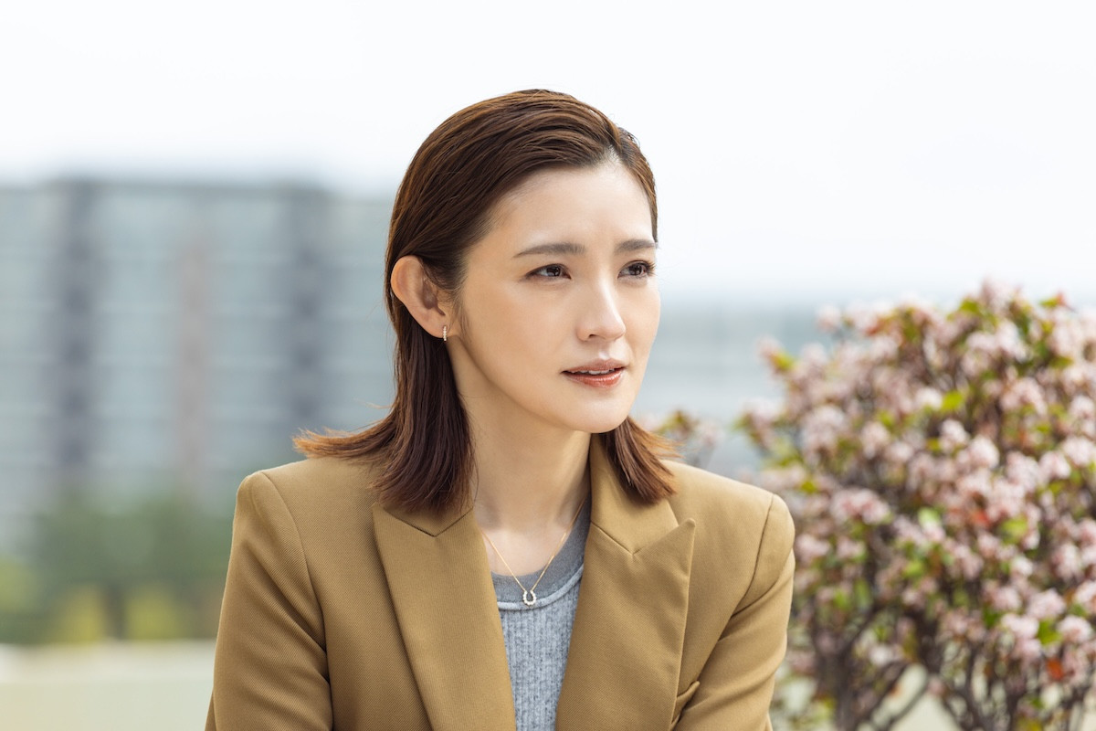 『リボーン』“もう1人の光誠”高橋一生、意味深な表情で絶句　ネット騒然「なんだ…？」「入れ替わってたりする？」