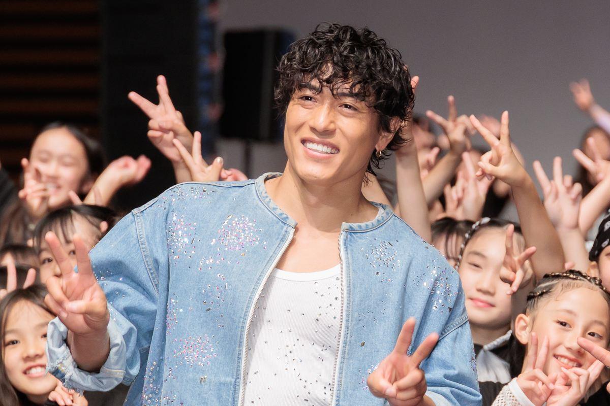 浅田真央、マイケル・ジャクソンの代表曲でダンス披露「これだけたくさんの方と陸で踊ることは今までなかった」
