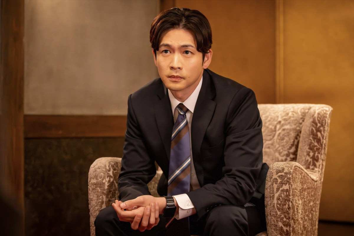 『銀河の一票』第10話 “茉莉”黒木華、“告発の手紙”について“ガラさん”岩谷健司から意外な提案を受ける