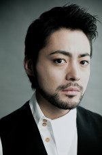 「マヌ〜ルのゆうべ」マヌ子ママの声優を務める山田孝之