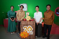 『ダーウィンが来た！×国立科学博物館 20執念スペシャル』より相葉雅紀、田島博士、副島アナ、小迫カメラマン
