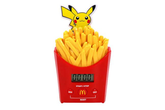ポケモン×「マクドナルド」オトクな夏バッグ発売へ！　ピカチュウのポテトタイマーなどがセットに