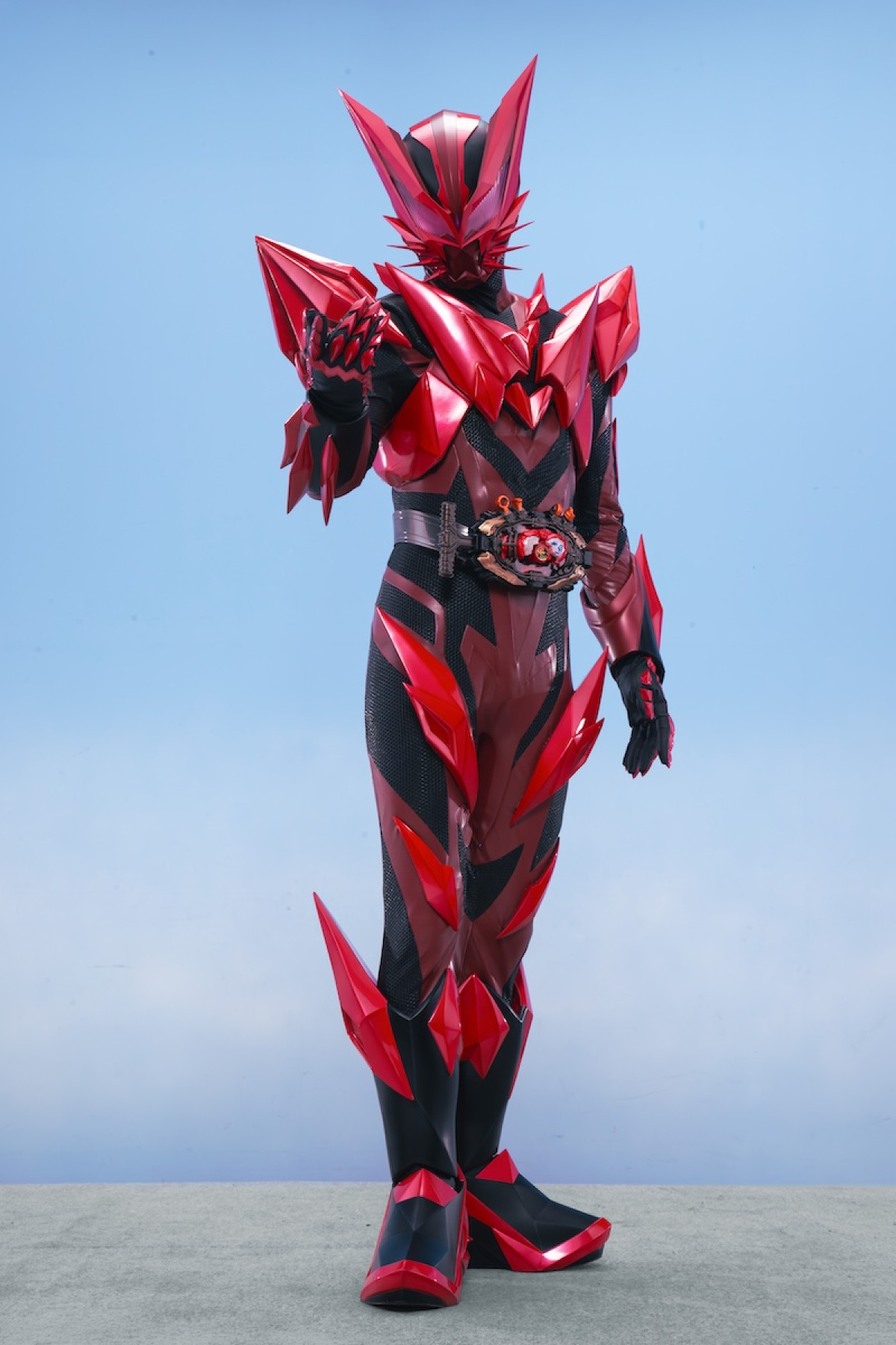 秋谷郁甫、『仮面ライダーマイス』でドラマ初主演　堀川梨心＆東啓介らメインキャスト解禁