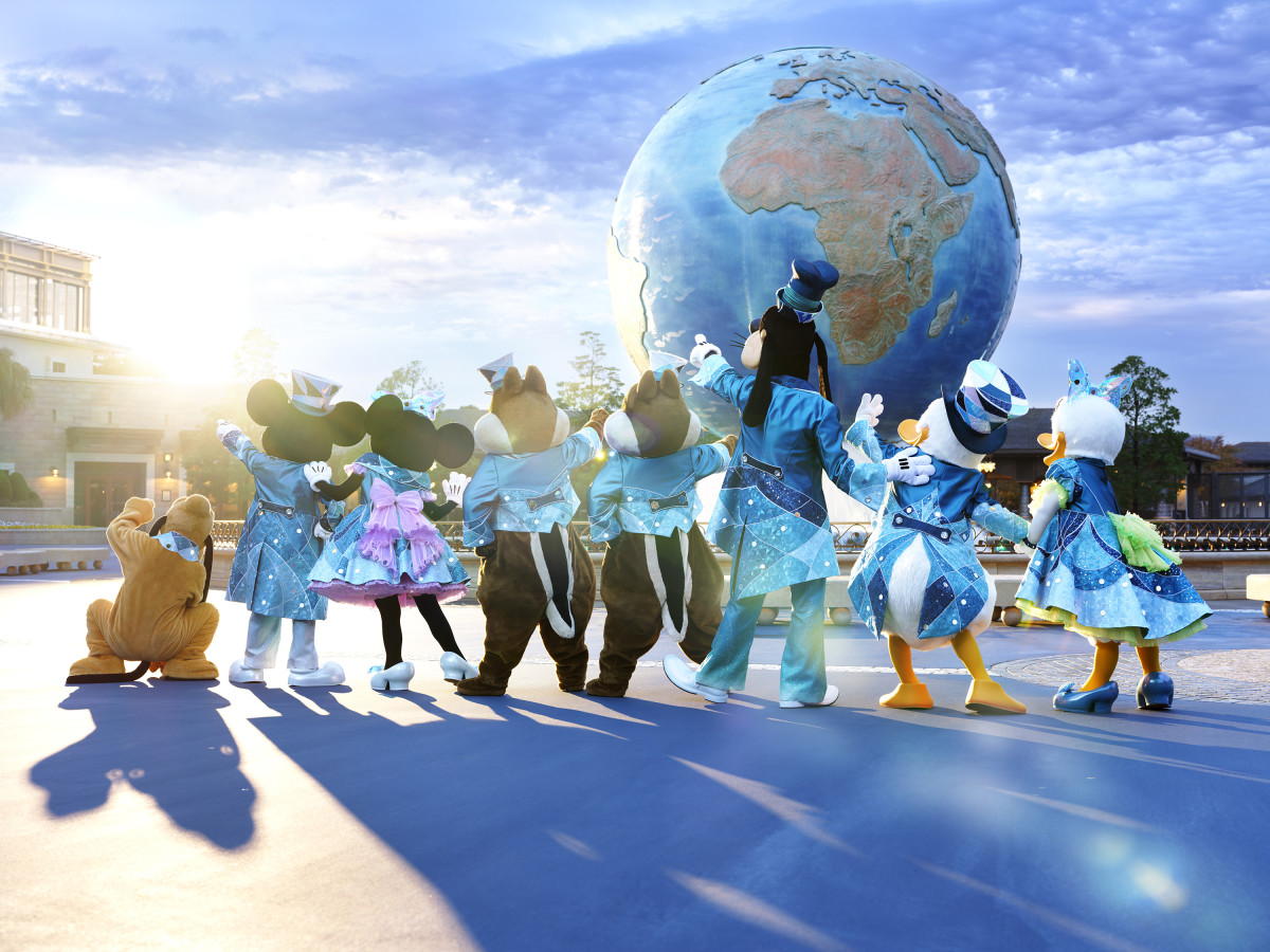 開園25周年の東京ディズニーシーを撮り下ろした新グッズ登場へ! 東京&大阪で写真展も開催