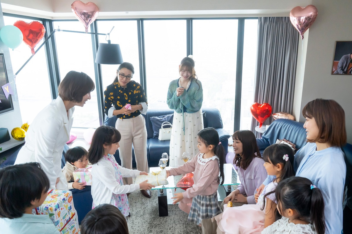 『おちたらおわり』第9話 “明日海”宇垣美里と“孔美子”篠田麻里子をつなぐ残酷な真実が判明！