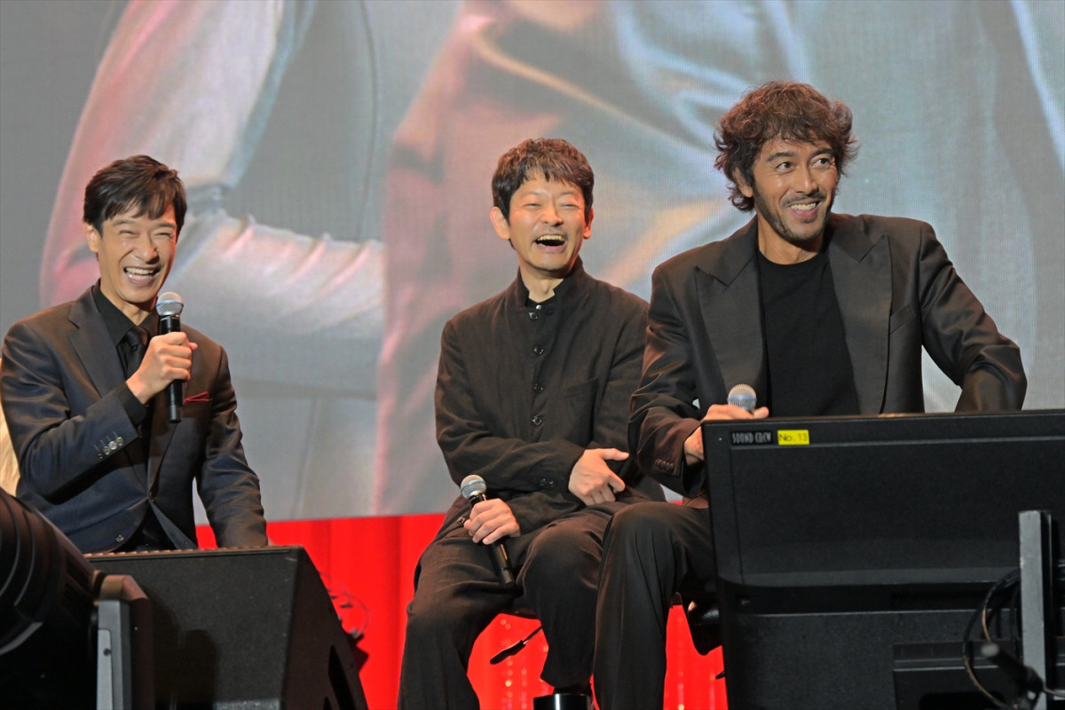 『VIVANT』キャストが豪華集結！ “野崎”阿部寛が煙に巻く？ “ノコル”二宮和也の出番は？ ギリギリの深掘りトーク＜イベントレポート＞