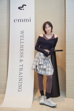 本田翼、ピラティスは「週1か2回行けたらちょっとハッピー」　松井愛莉、村重杏奈らと「emmi」限定イベントに来場