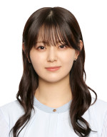 ドラマ『お前のほうからキスしてくれよ』に出演する中川優衣花役の園田あいか