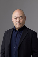 舞台『ひといきれ』に出演する浅野彰一