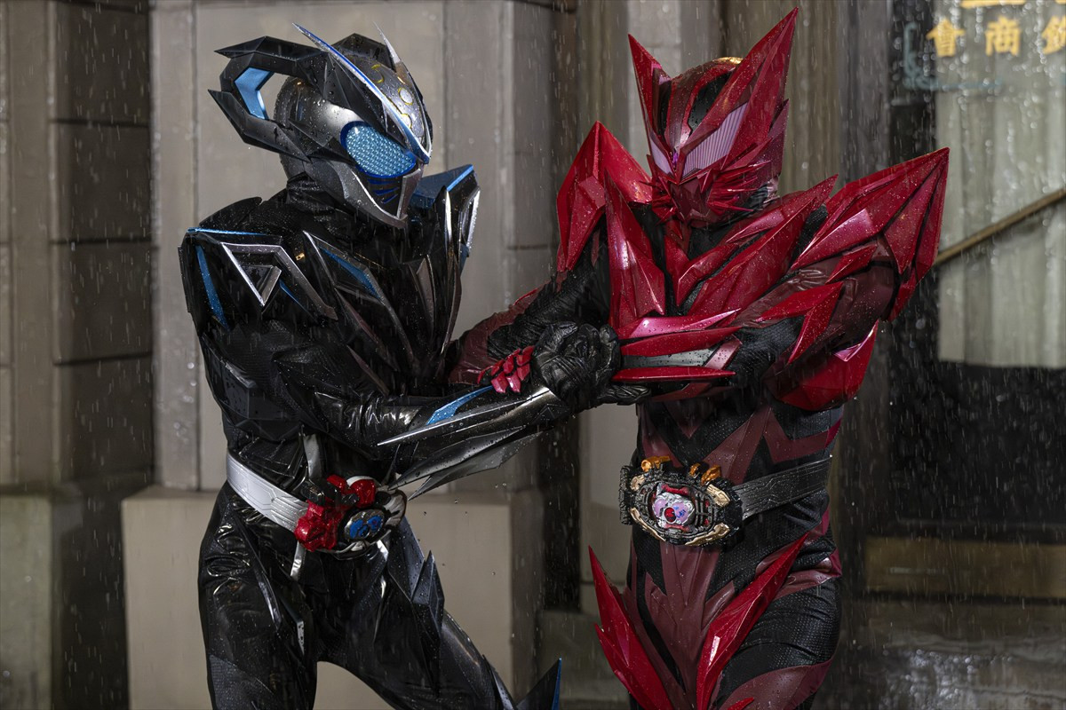 『仮面ライダーマイス』第1話「子（ねずみ）！マイスターとお嬢様」、不可思議から人々を守る新仮面ライダー誕生！