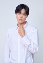 ドラマ『妻を引退します』に出演する時任勇気