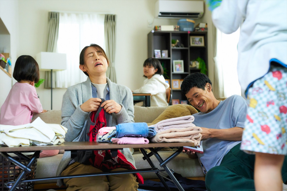 『はだかんぼうたち』第5話、婚約を解消したはずの“石羽拓”高木雄也が再び“桃”加藤ローサの前に現れる