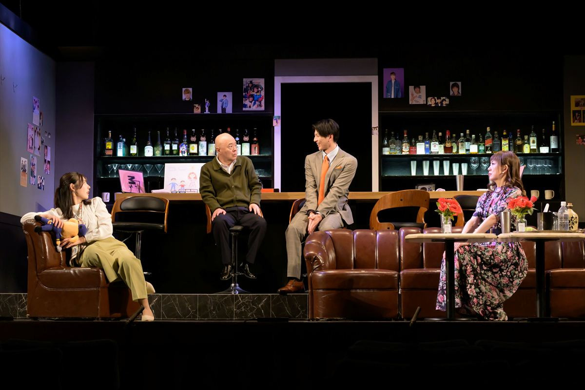 “室三兄弟”室たつき・室龍太・室将也が大騒動を巻き起こす！　『ムロ家のアカンタレ』開幕