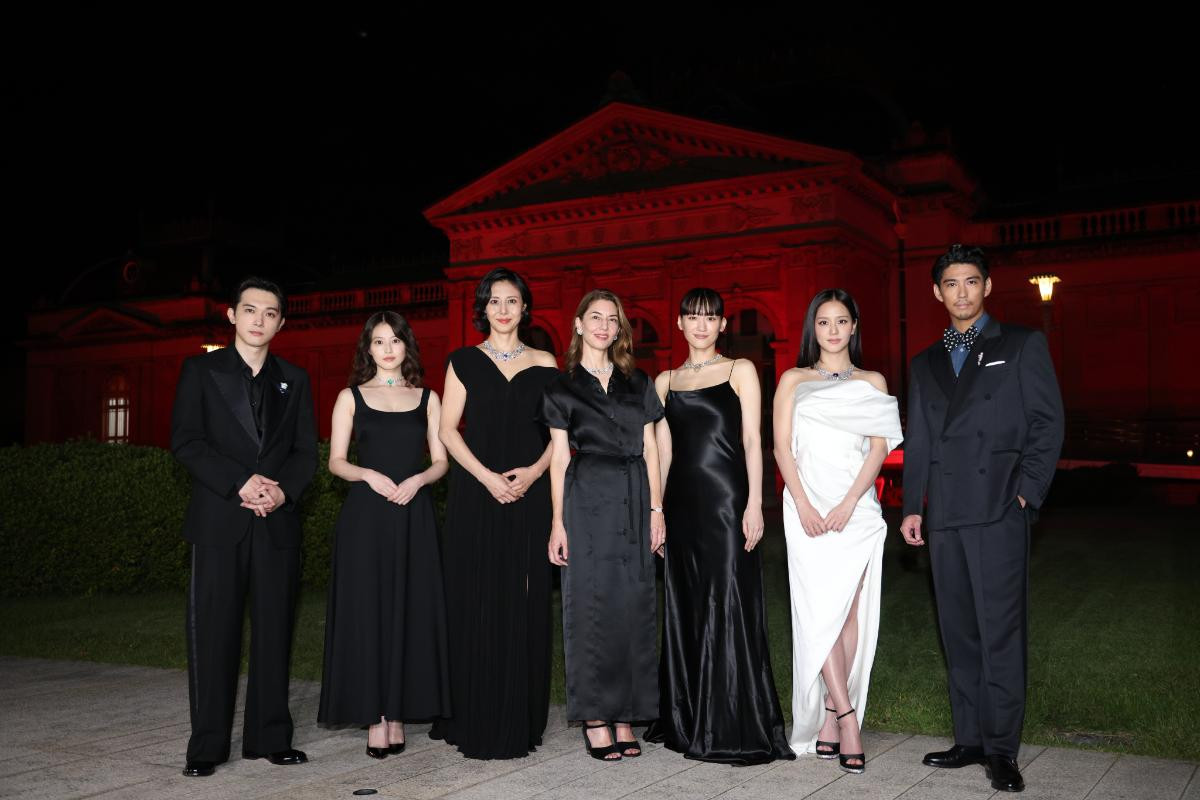 綾瀬はるか＆松嶋菜々子＆今田美桜、シックなブラックドレスで登場　カルティエまとい美の競演