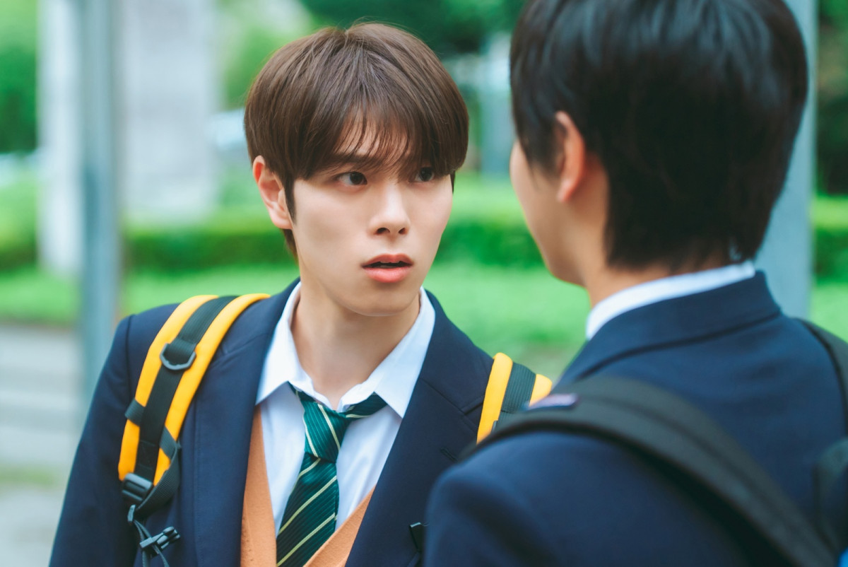 ドラマ『修学旅行２』第3話　渡会からの溺愛を浴びる日置　しかし渡会が元カノと居る姿を見てしまい…!?