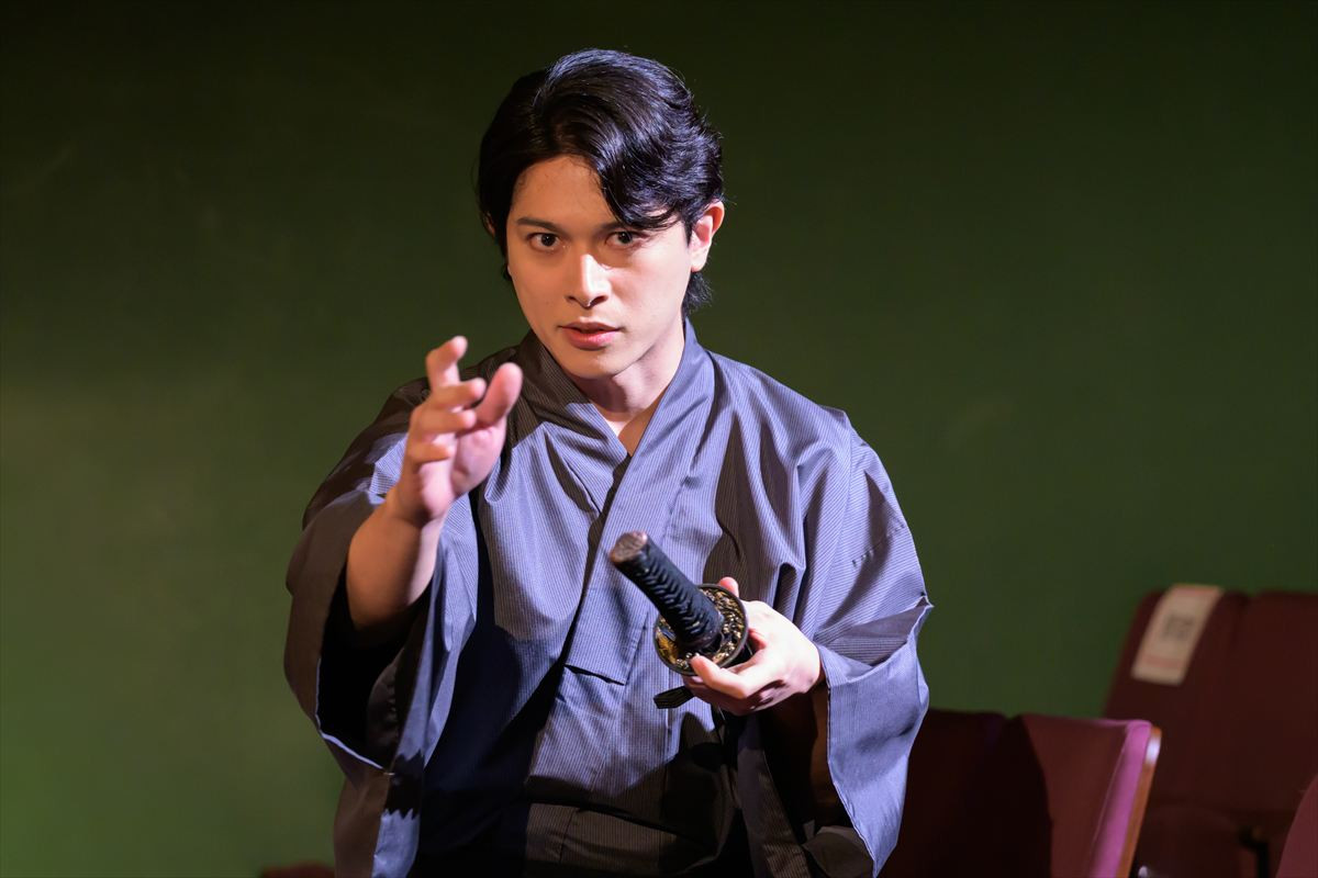 林翔太「毎日、人生の主役だと思って生きています！」『スナック・モブキャラ』開幕！