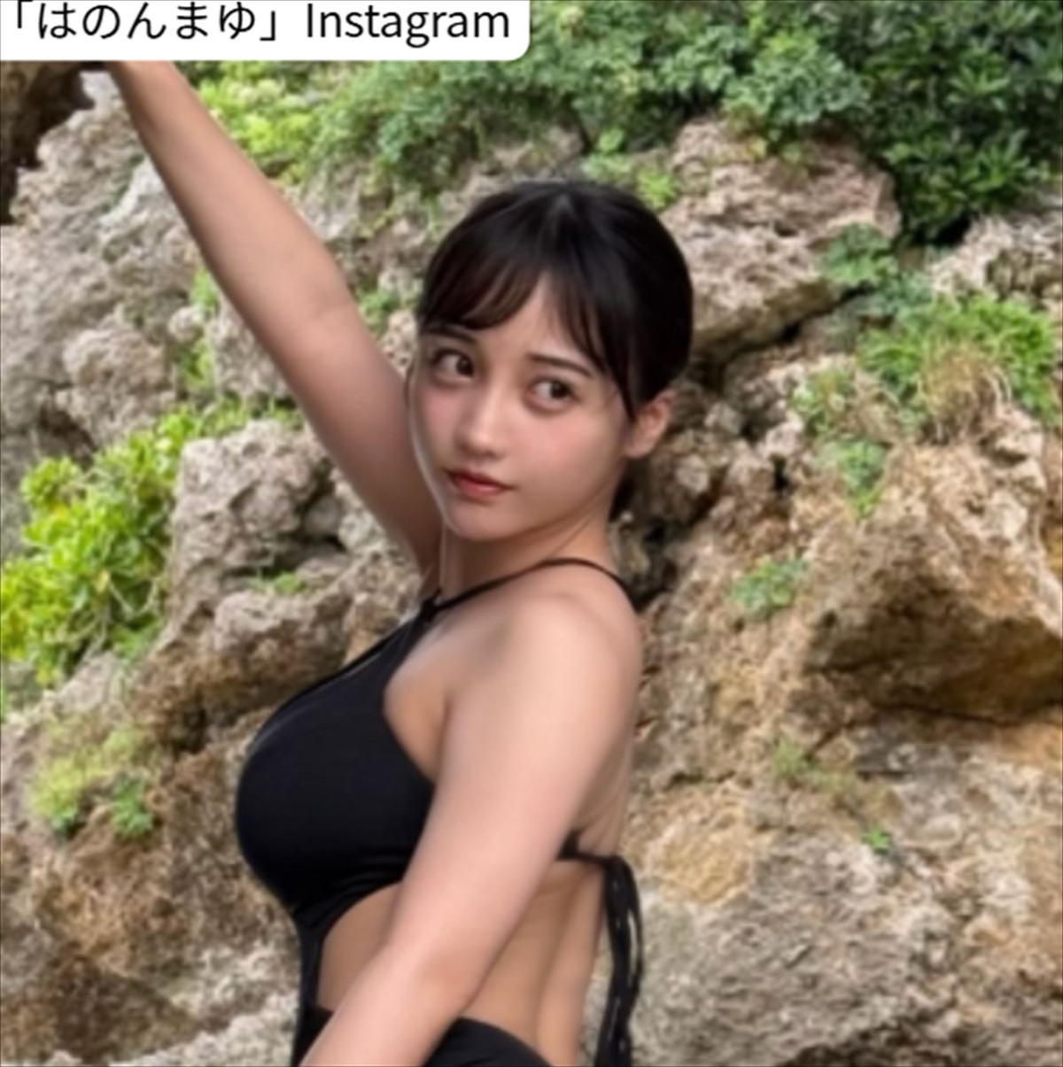 はのんまゆ、ソロショット　※「はのんまゆ」Instagram
