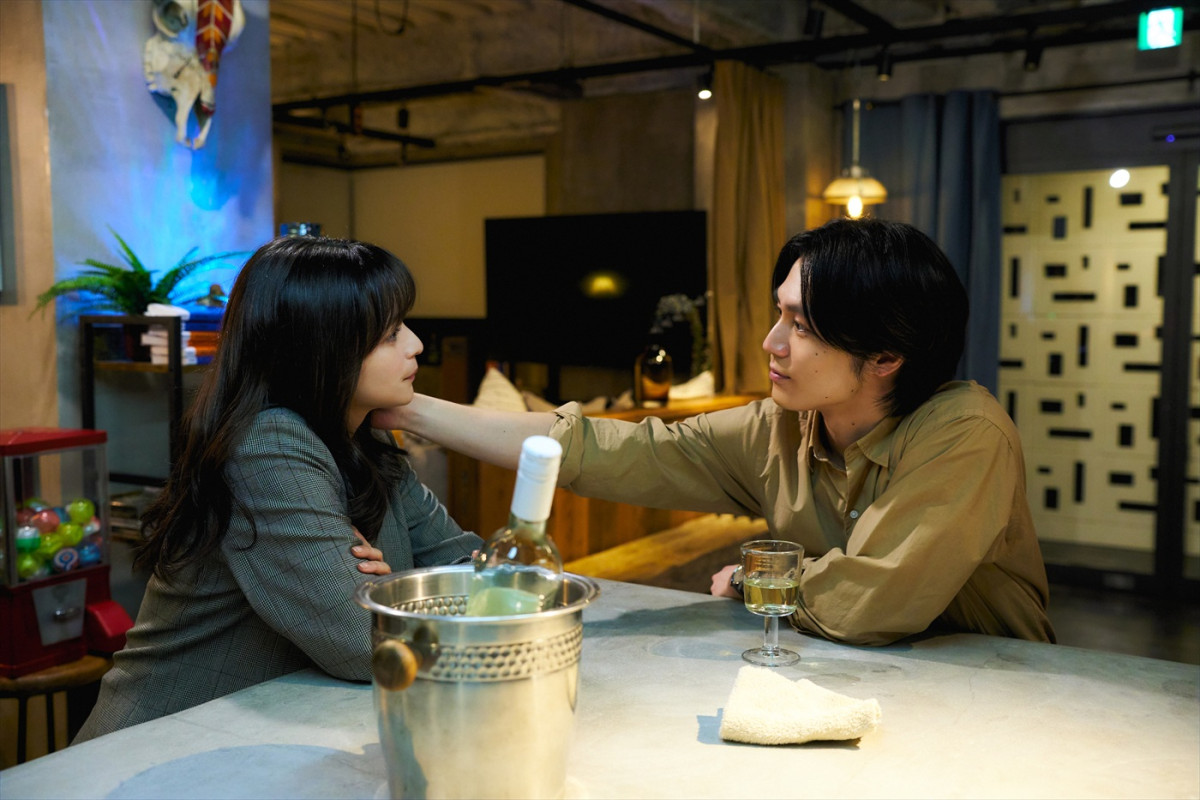 『はだかんぼうたち』第5話、婚約を解消したはずの“石羽拓”高木雄也が再び“桃”加藤ローサの前に現れる