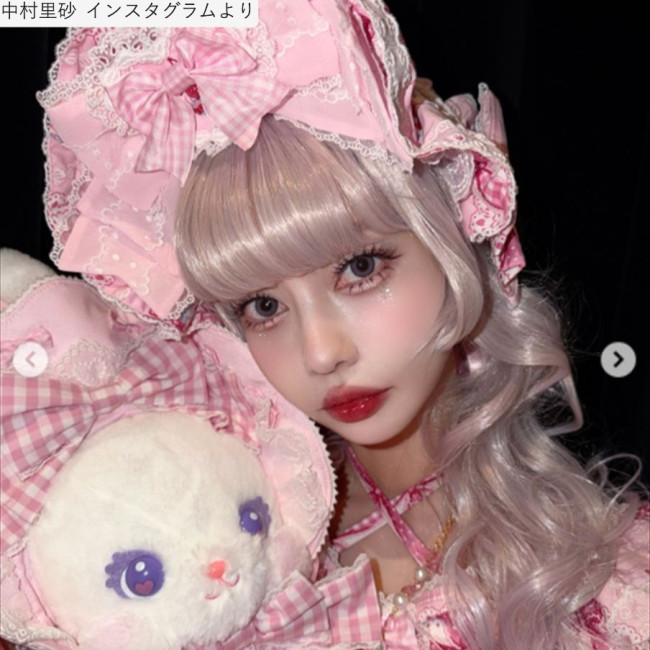 中村里砂、ソロショット　※「中村里砂」インスタグラム