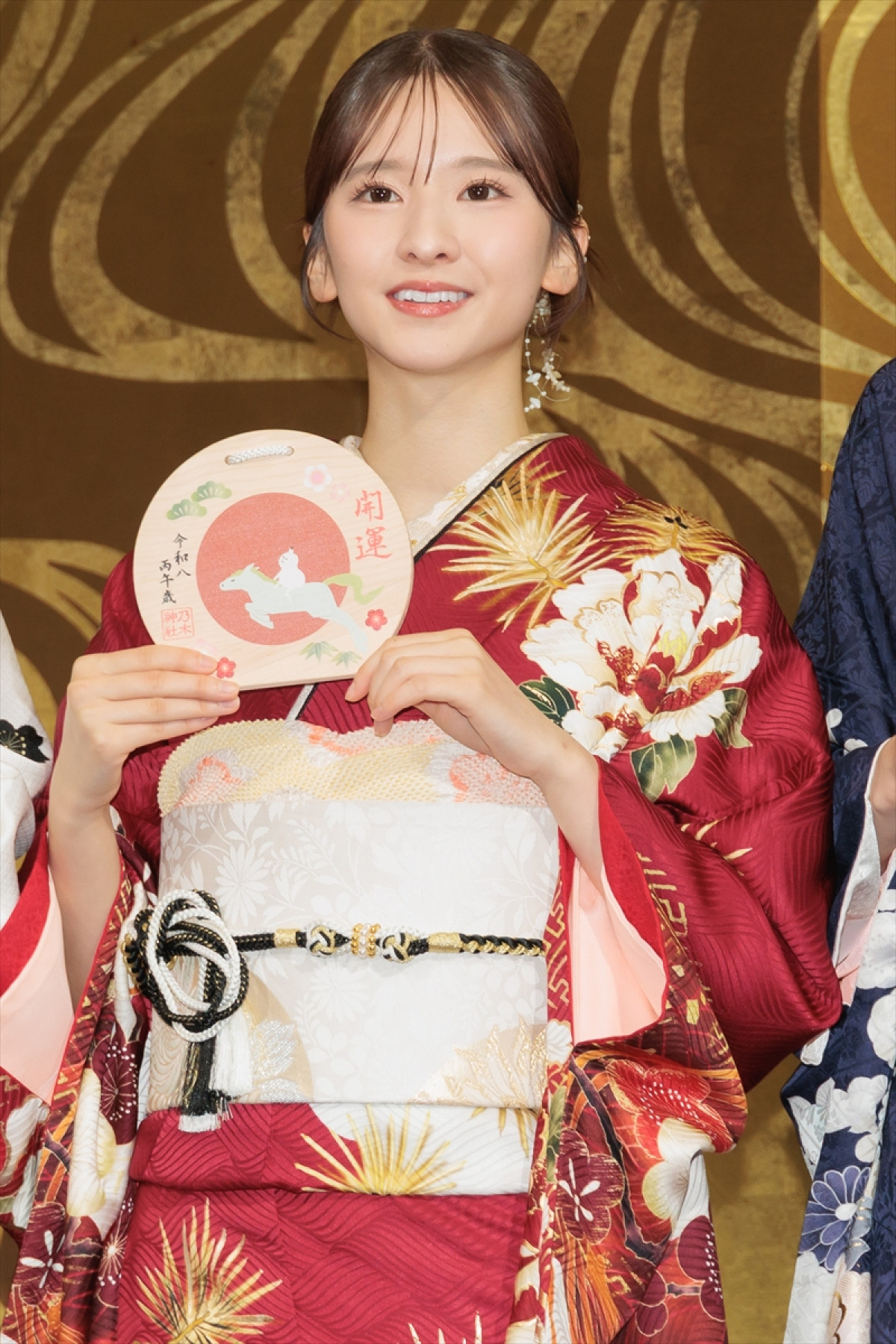 乃木坂46・菅原咲月、瀬戸口心月らが新成人 振り袖姿で新年の抱負を語る「“パカラッパカラッ世代”です」