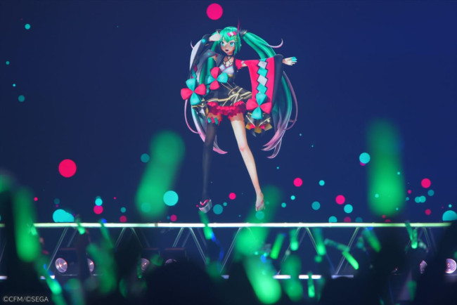 写真）【ライブレポート】圧倒的没入感！ 初音ミクがローソン50周年を