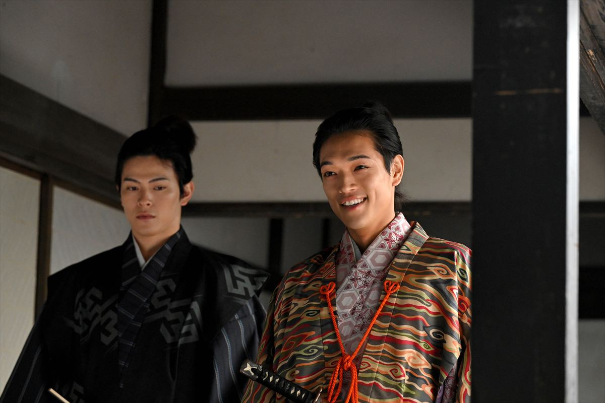 A.B.C‐Z戸塚祥太＆timelesz原嘉孝、時代劇『炎かがよへ』出演決定　予告＆ポスター＆場面写真解禁