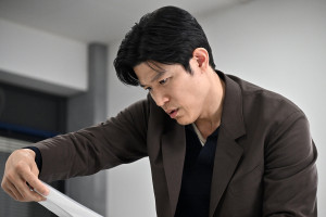 『リブート』第4話 “早瀬”鈴木亮平、自らの正体を明かすことを決意