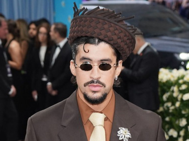 来日公演決定のバッド・バニーが映画に初主演！共演はハビエルバルデム＆エドワードノートン