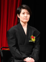 「第99回キネマ旬報ベスト・テン表彰式」に登壇したシム・ウンギョン