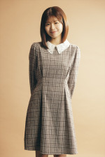 舞台『はがきの王様』に出演する松田好花