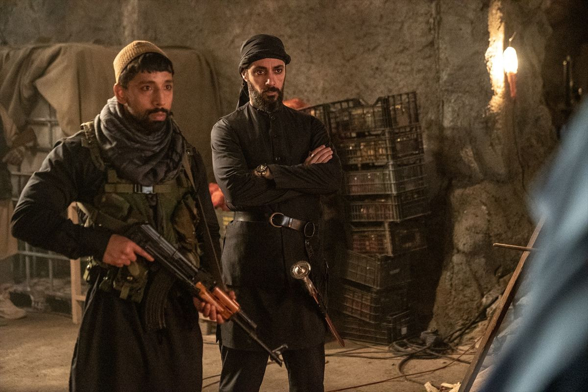 『ダーティ・エンジェルズ』殺気みなぎる“傭兵”エヴァ・グリーン捉えた場面カット解禁