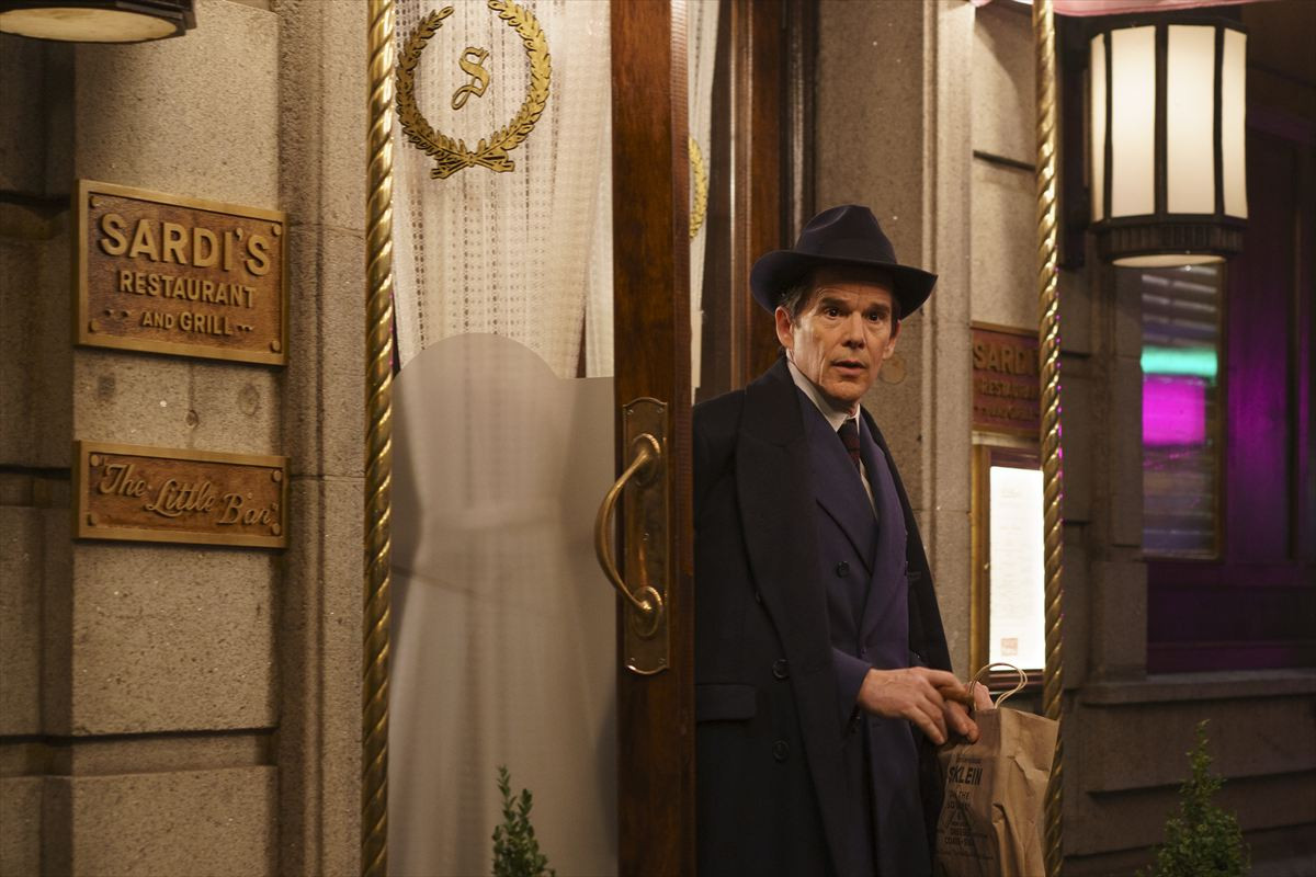 アカデミー賞ノミネート『ブルームーン』イーサン・ホークの華麗な演技切り取る場面写真解禁