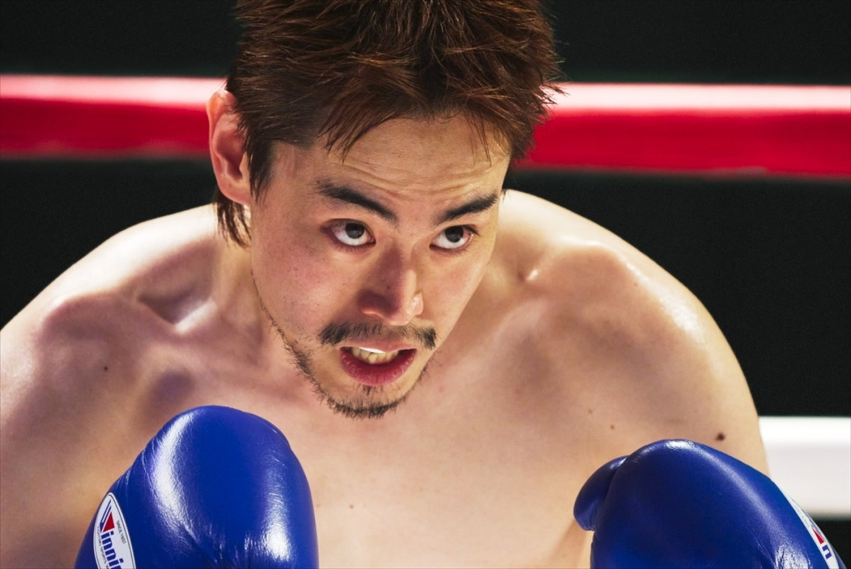 『人はなぜラブレターを書くのか』綾瀬はるか、當真あみ、細田佳央太らのエモーショナルな瞬間を切り取った場面写真12点解禁