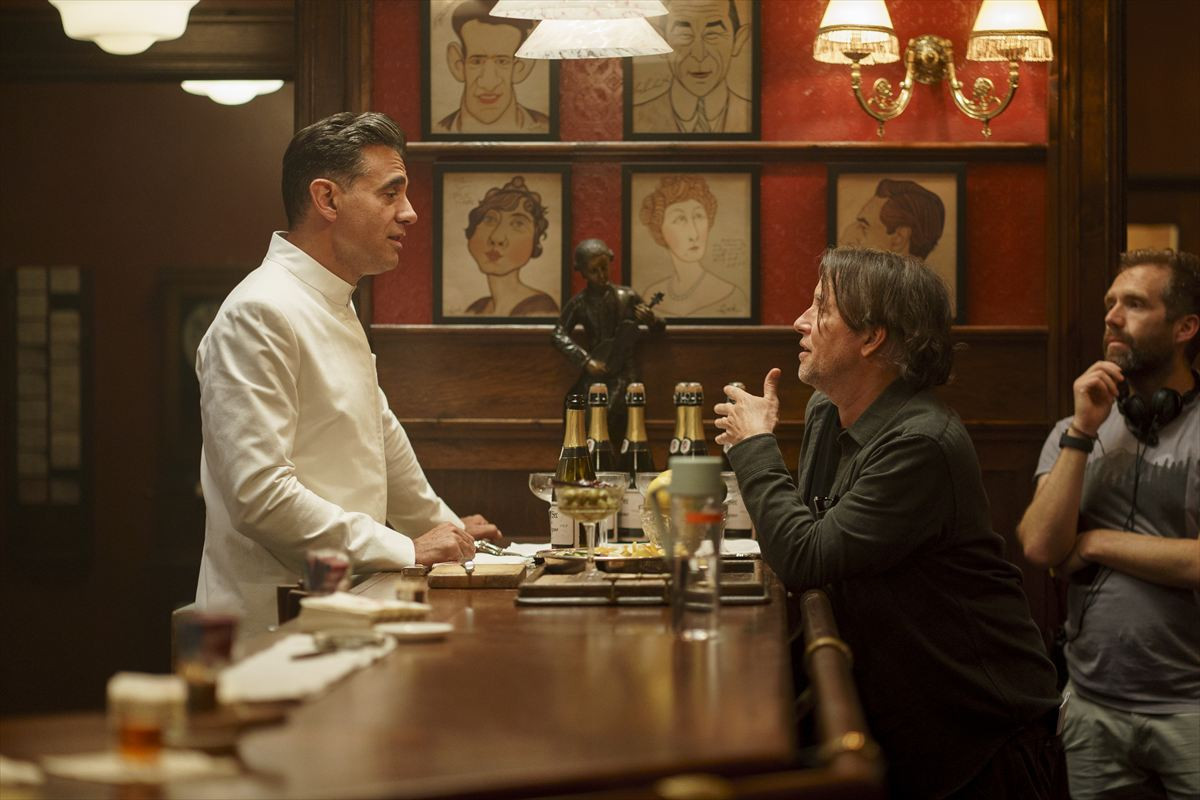 アカデミー賞ノミネート『ブルームーン』イーサン・ホークの華麗な演技切り取る場面写真解禁