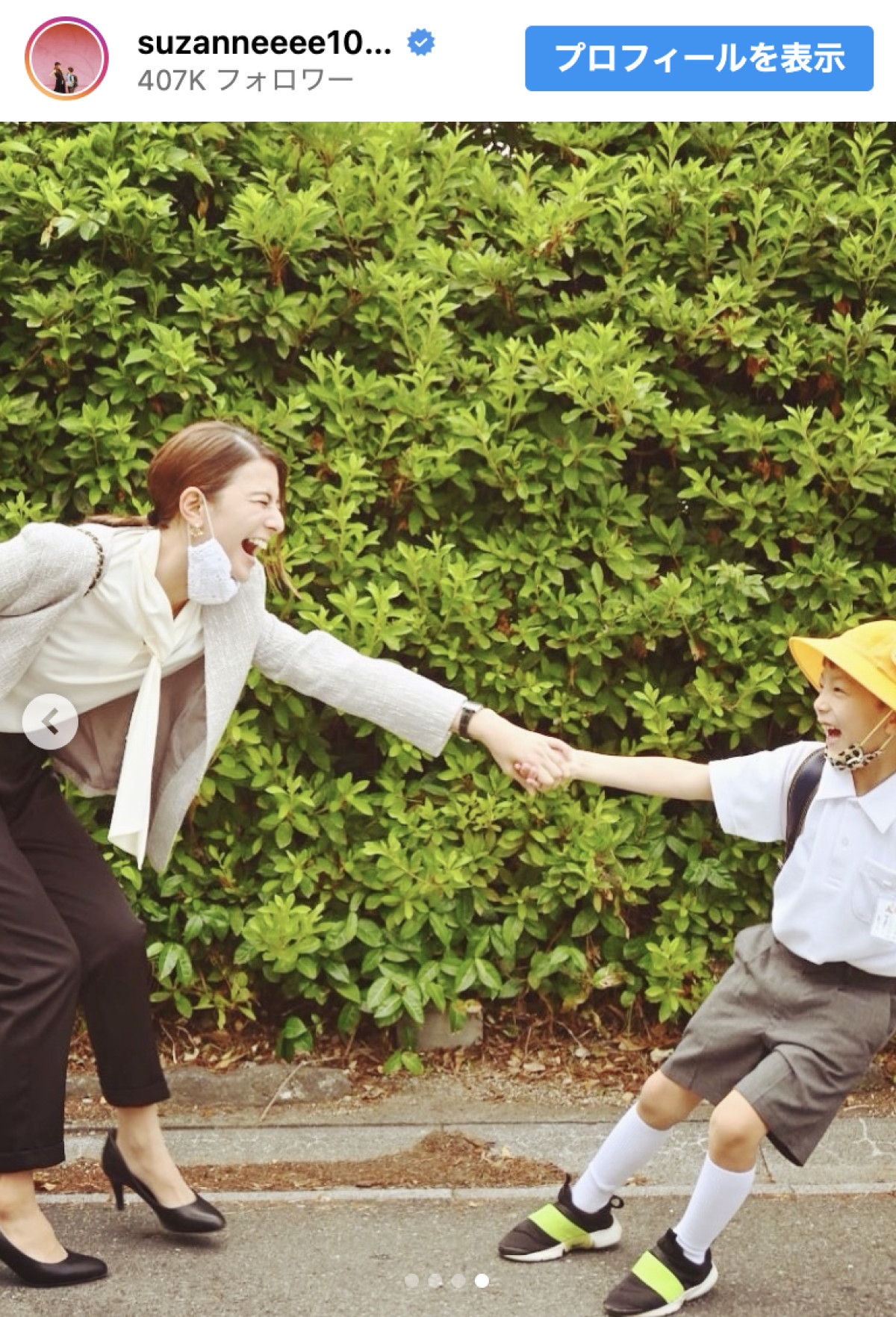スザンヌ、長男の小学校卒業を報告「ランドセルをおろす日が来るなんて」