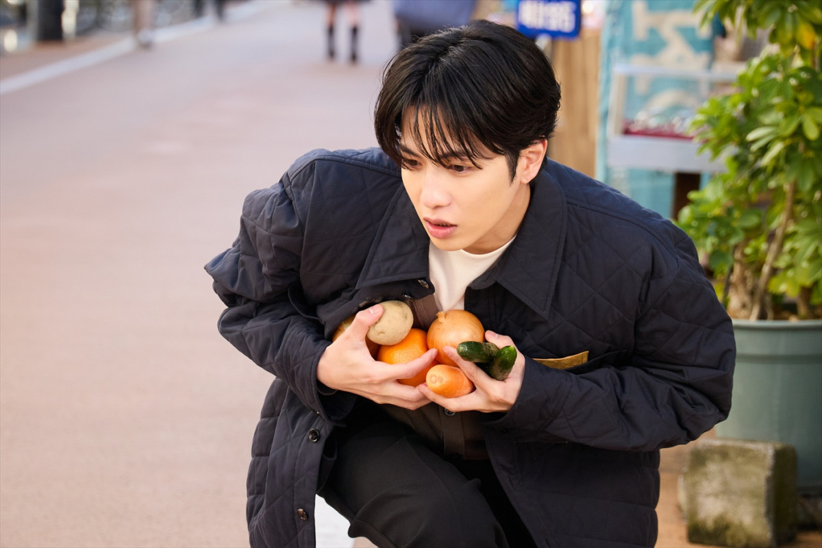 新ドラマ『10回切って倒れない木はない』志尊淳＆仁村紗和がクランクイン！　志尊の誕生日サプライズも