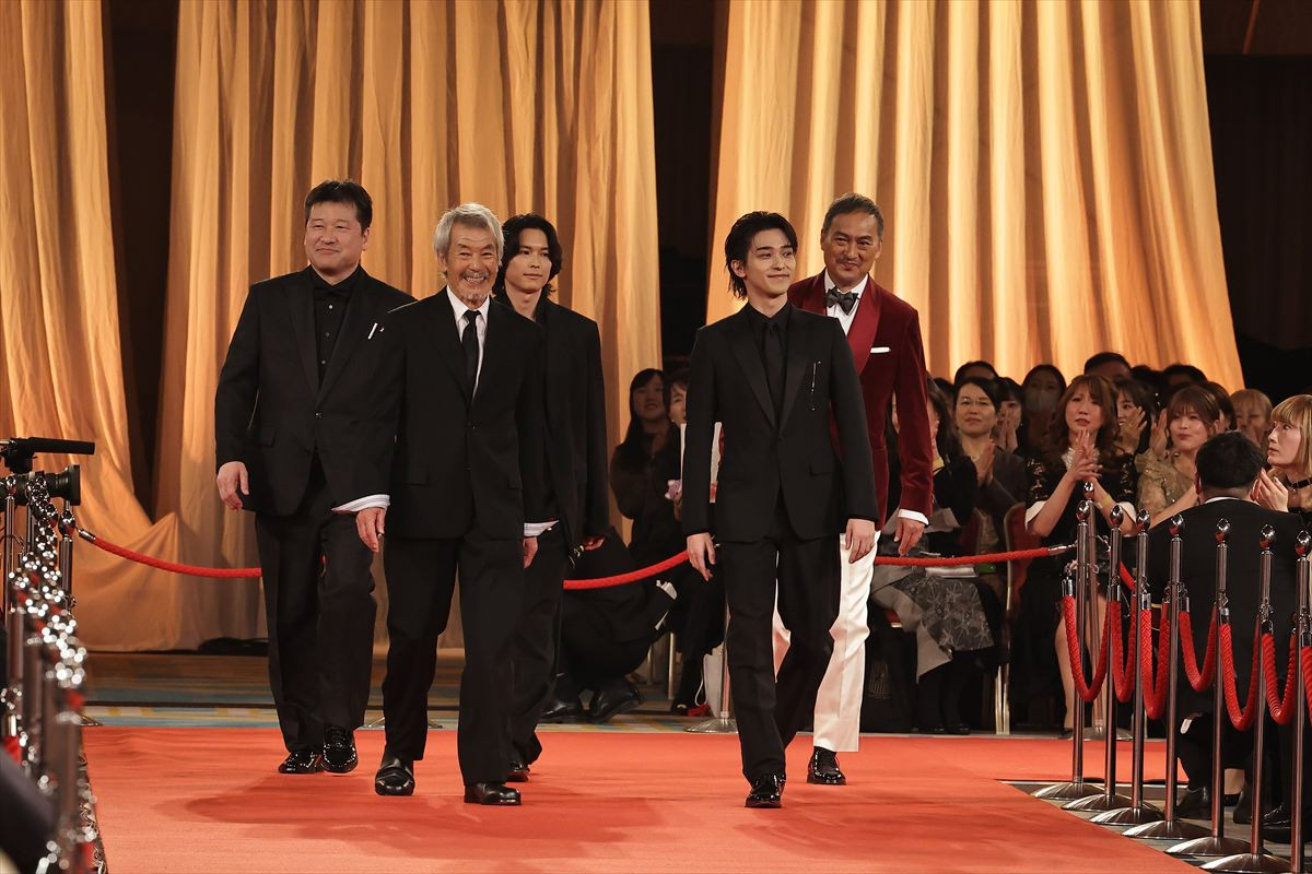 【フォト集】＜第49回日本アカデミー賞＞レッドカーペットに豪華俳優陣が集結！