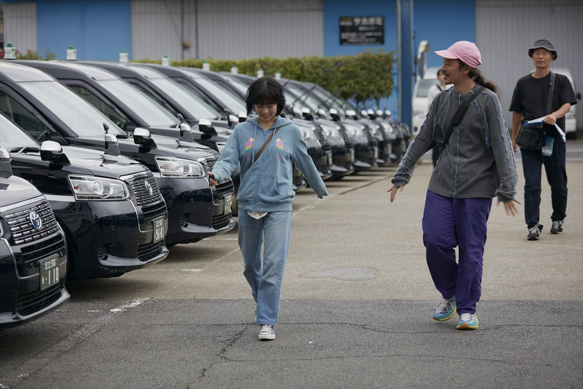 『炎上』森七菜、魂を込めて演じた少女役で新境地！　場面写真＆メイキングカット公開