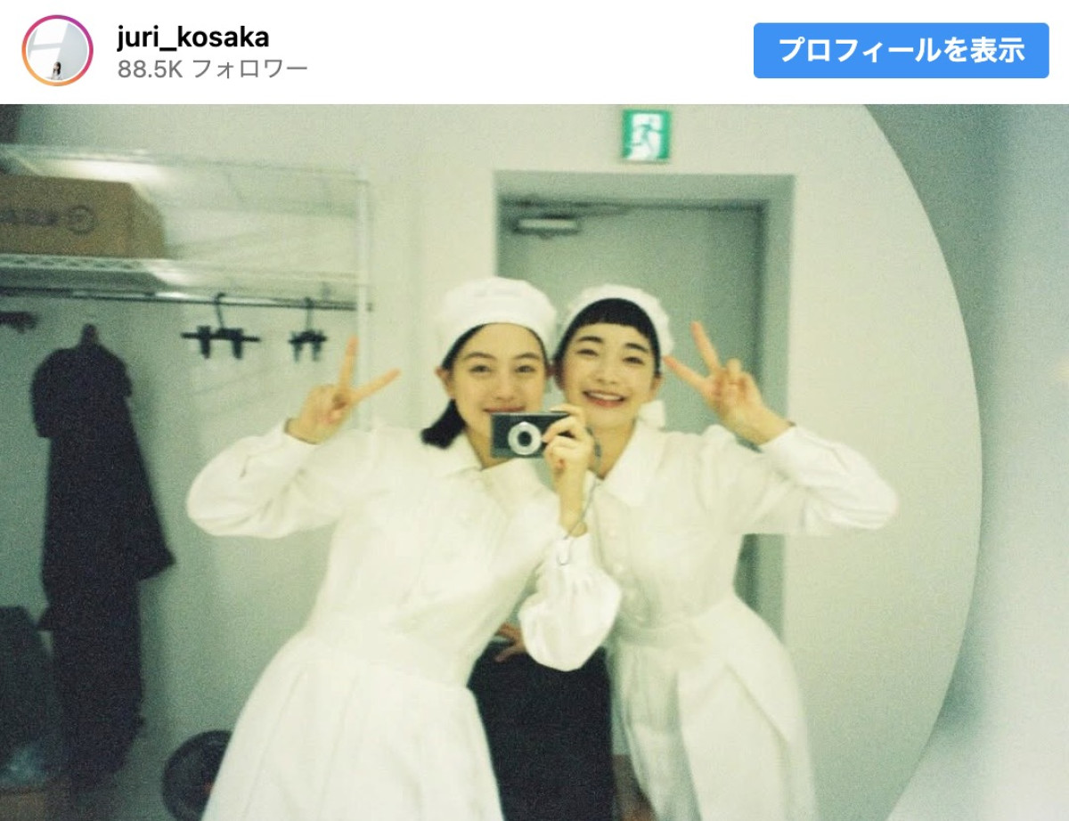 連続テレビ小説『風、薫る』でダブル主演を務める上坂樹里（左）と見上愛（右）　※「上坂樹里」インスタグラム