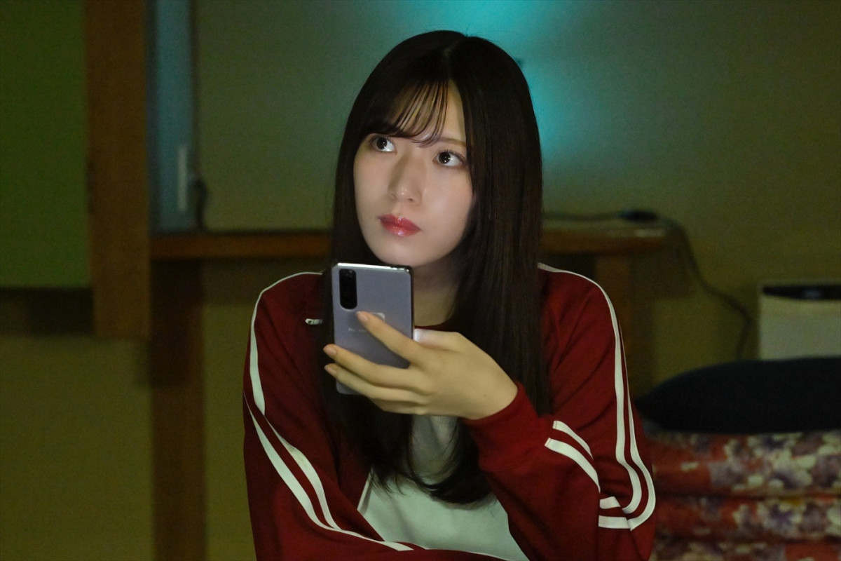 櫻坂46・中嶋優月「メンバーの絆が深まりました」　ドラマ『路地裏ホテル』完成披露に三期生が劇中衣装で登場