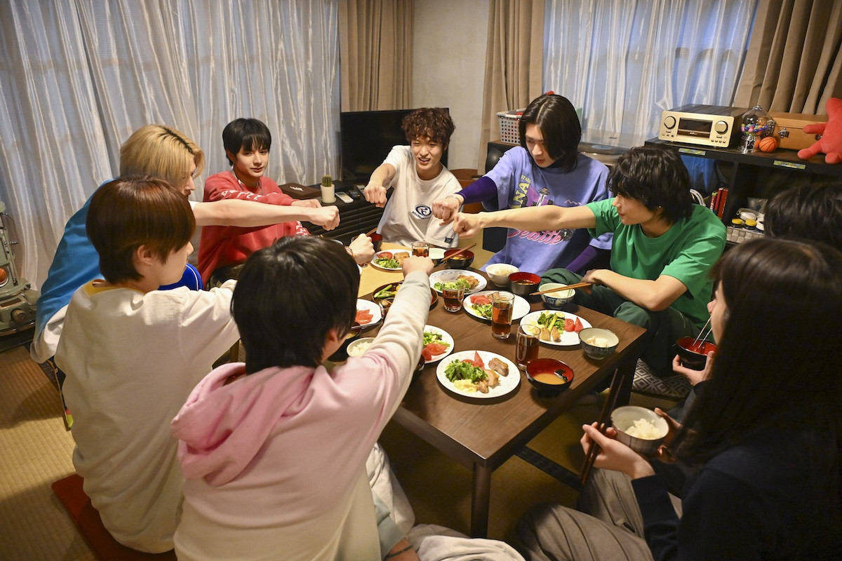 『DREAM STAGE』第8話 “吾妻”中村倫也、過去の疑惑をめぐる悪意に満ちた記事が拡散