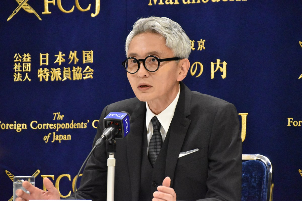 松重豊、ハリウッド版『孤独のグルメ』五郎役にニコラス・ケイジを指名!?　世界中でのロケも希望