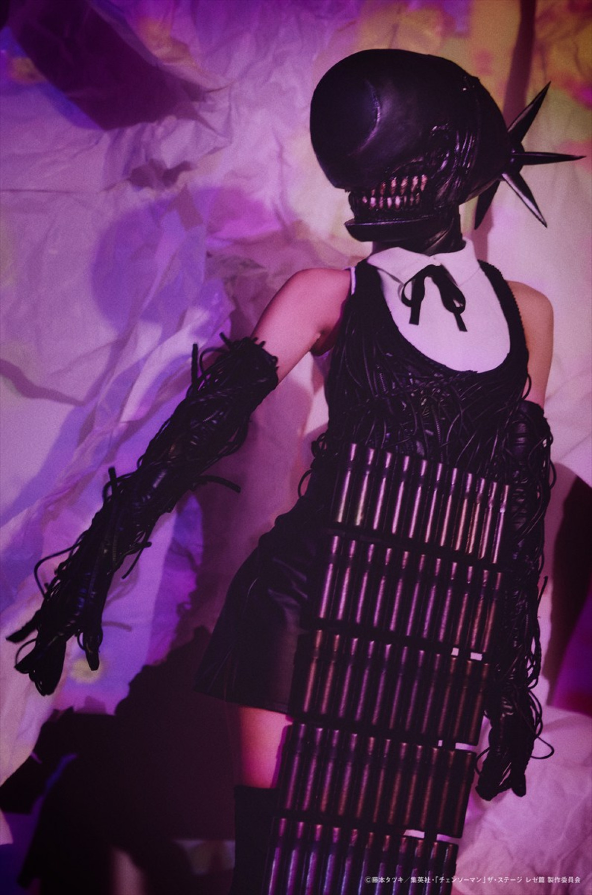 『「チェンソーマン」ザ・ステージ レゼ篇』メインビジュアル第1弾解禁　レゼ役は相馬結衣