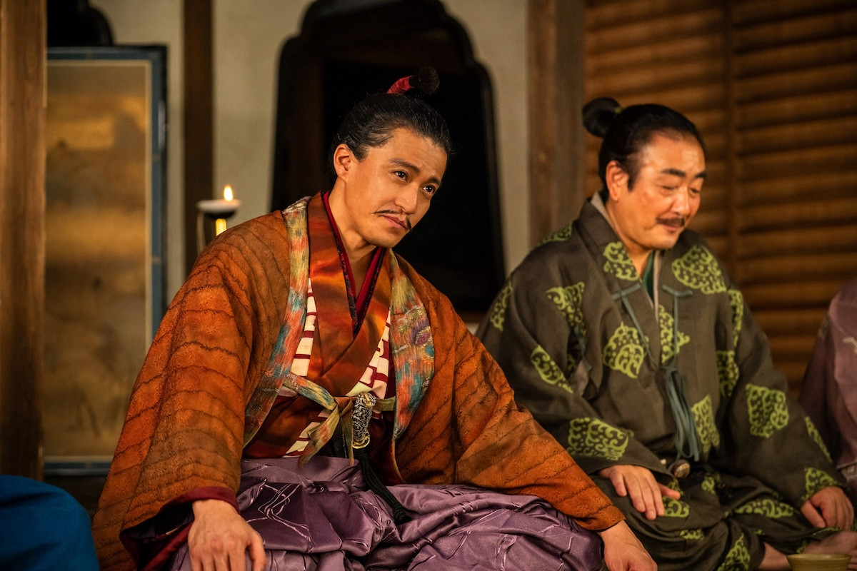 『豊臣兄弟！』“信長”小栗旬、“光秀”要潤に非情な命令　衝撃展開にネット騒然「完全に修羅モード」「本能寺まっしぐら」